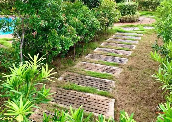 Pet-Friendly 2Br Retreat Homes Near Airport With Car & Motorbike Rentals - B2 1Kunzite