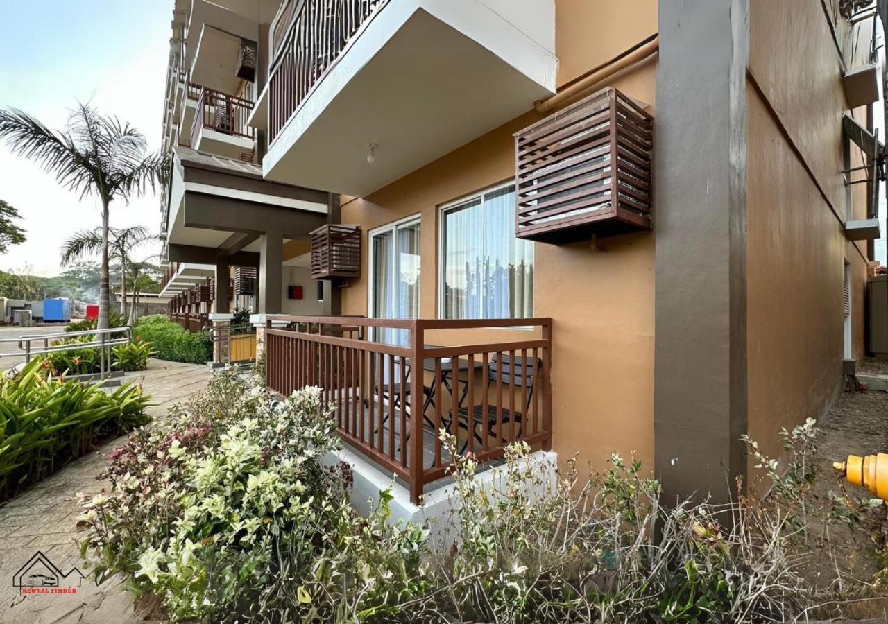 Palawan Pet-friendly 2br Summer Escape Near Airport - B2 1kunzite Apartment Puerto Princesa